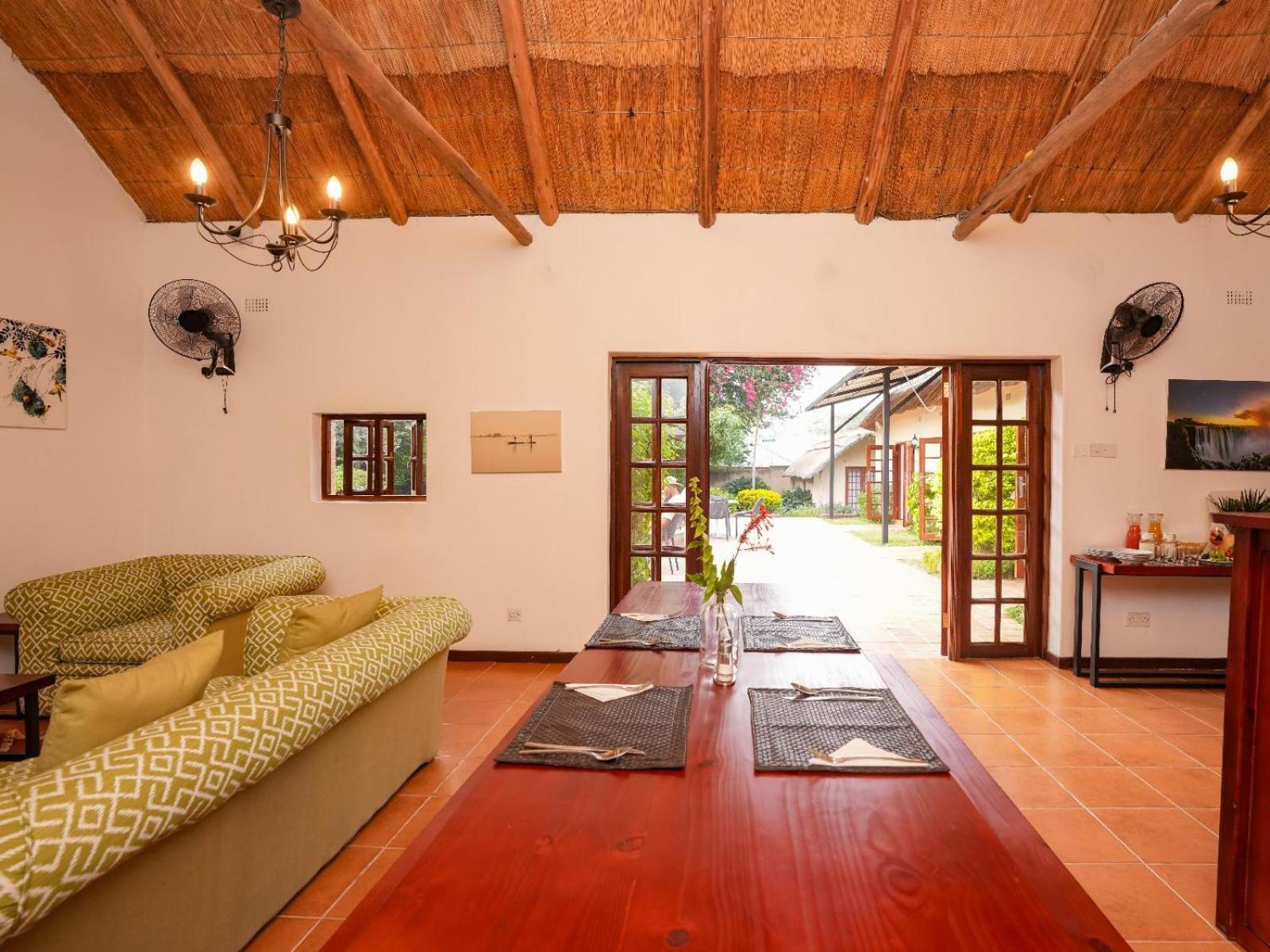 Bed and Breakfast The Little Outlook Victoria Falls Exterior foto